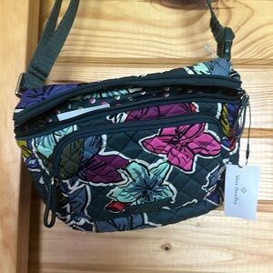NEW Vera Bradley Belt Bag Falling Flowers